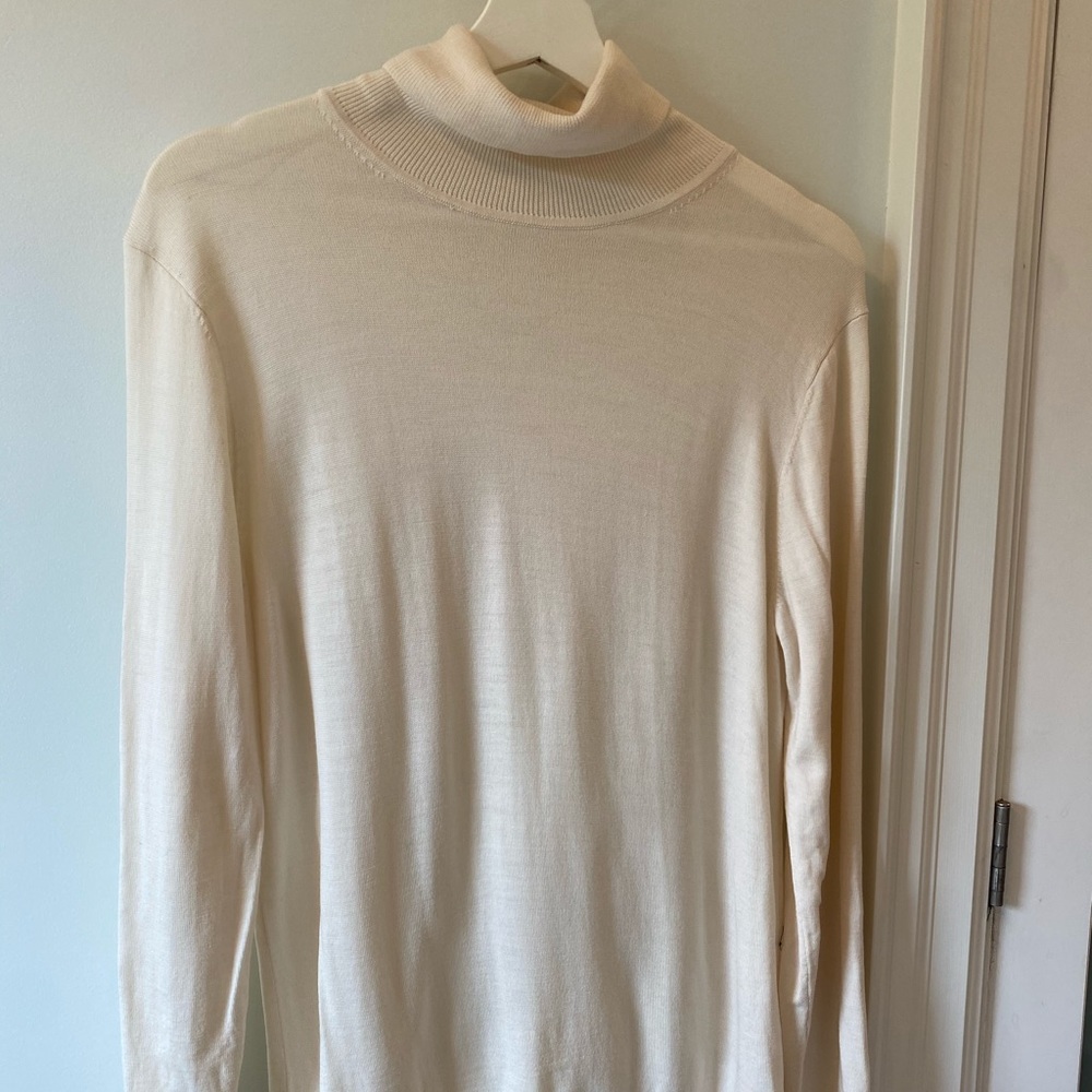 Uniqlo cream turtle neck
